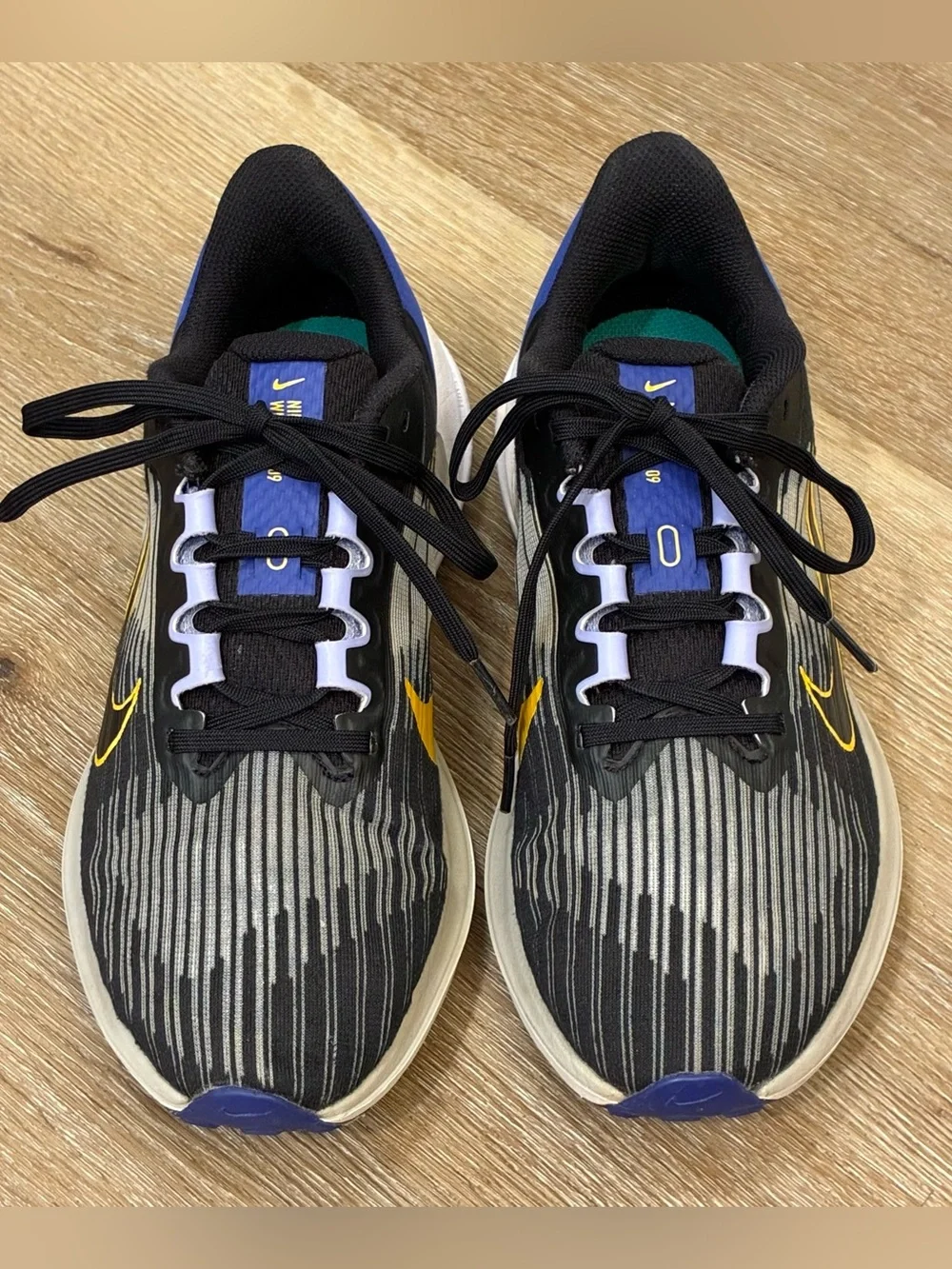 Nike Air Winflo 9 running shoes in the 'Black Lapis Yellow' Women’s US 8 EU 39